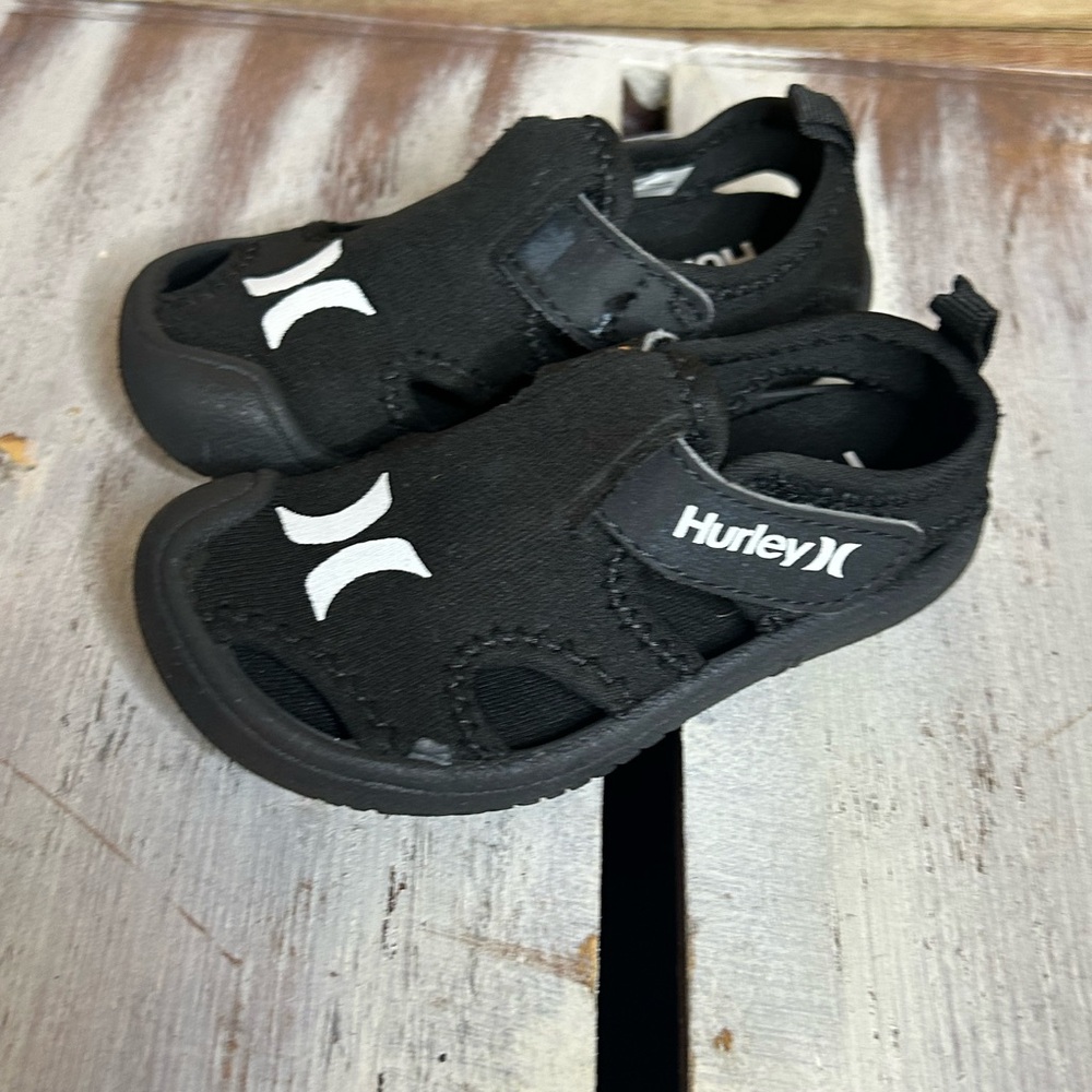 Hurley Black Toddler Swim Beach Shoes Size 5